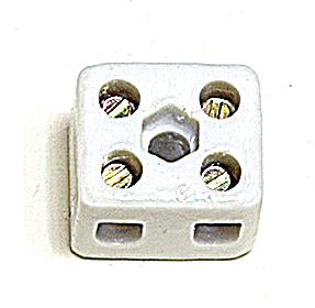 02079 Porcelain Connector 5A 2 way - Lampfix - Sparks Warehouse