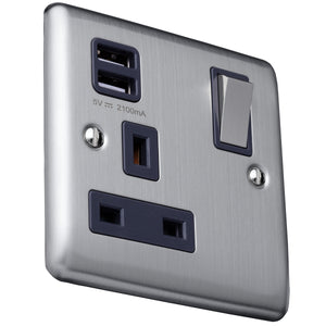 Caradok 13A 1 gang switched socket+2×1.0A USB outlet Brushed Chrome, Metal Switch, Grey Insert