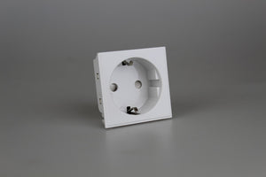 Varilight DSEUFW - 16A Euro Socket Schuko (2 DataGrid Spaces)