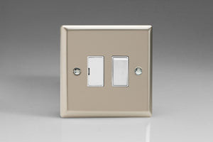 Varilight XN6W - 13A Switched Fused Spur 