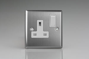 Varilight XT4W - 1-Gang 13A Double Pole Switched Socket 