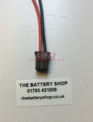 GL102 connector (battery wiring loom / wiring harness)