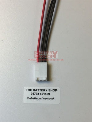 GL147 connector (battery wiring loom / wiring harness)